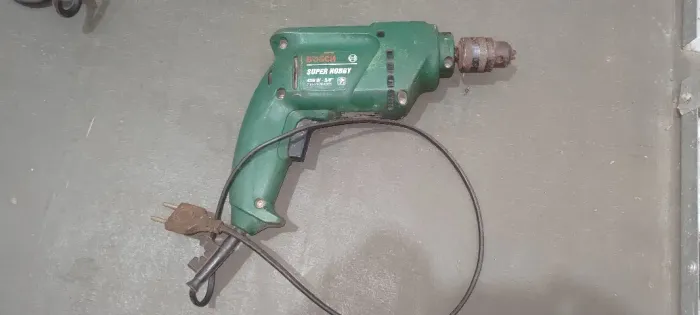 Furadeira Bosch da linha Super Hobby