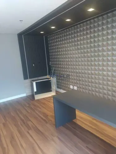 Sala Comercial à Venda em Prédio Novo com Vaga de Garagem