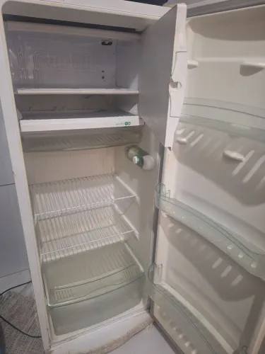 Geladeira usada