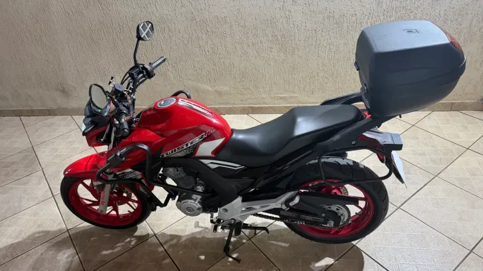 HONDA CB TWISTER 250 ABS 2021 COMPLETA. BAIXO KM!!! FINANCIO!!!