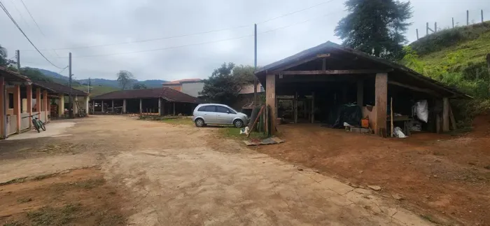 Imóvel para venda tem 1196 metros quadrados em Boa Vista - Igaratá - SP