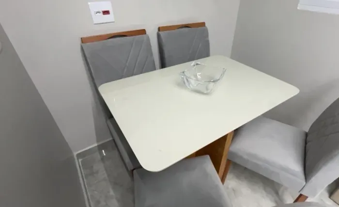 Mesa de 4 lugares