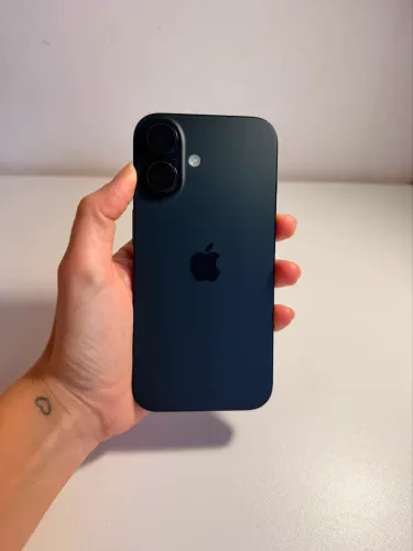iPhone 16 128gb preto