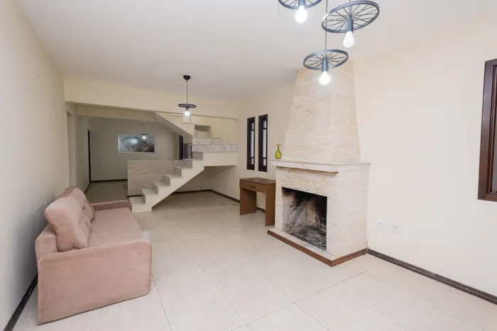 Casa à venda e locação no Bougainville, Laranjal: 255m², 3 quartos (2 suítes), piscina, la