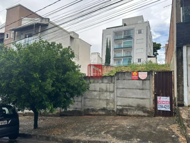Terreno a venda no cabral