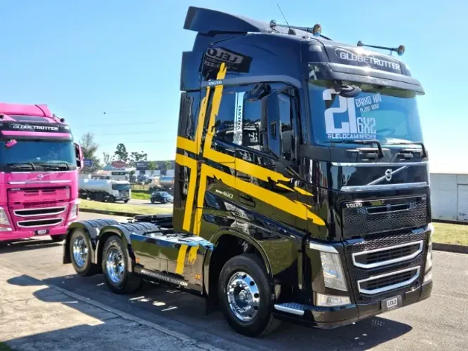Volvo FH 460 6x2 Globetrotter Ano 2021 Euro 5 Plano Ouro Automático Geladeira