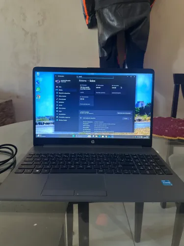 Notebook HP INTEL CORE, 8GM de RAM , 256GB de armazenamento