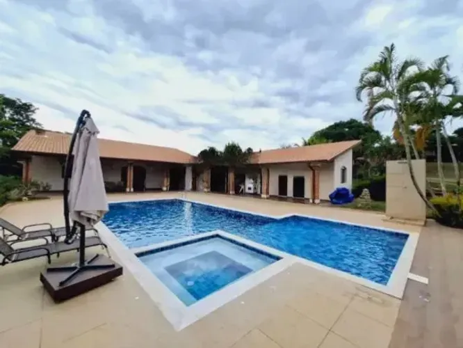 Imóvel para venda tem 590 metros quadrados com 4 quartos em Estância da Colina - Salto - S