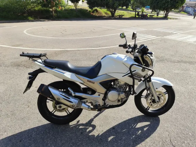 Fazer YS250