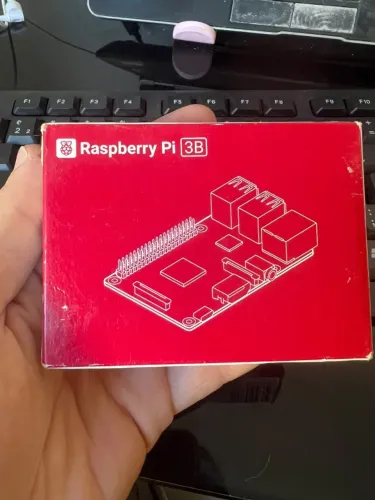 Raspberry Pi 3B com Case, Fonte 5V e Caixa Original