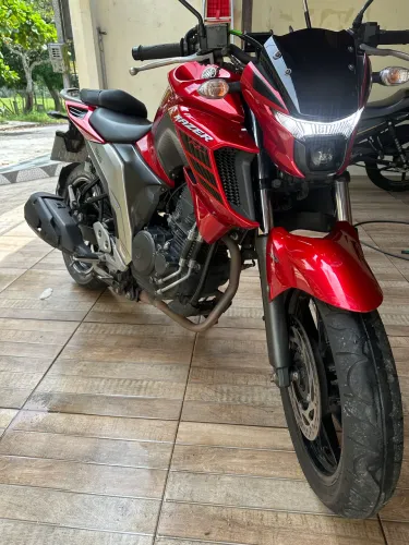 Chegou a sua hora esse é moto que você procurava!