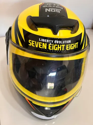 capacete para motociclista Pro Tork, Seminovo