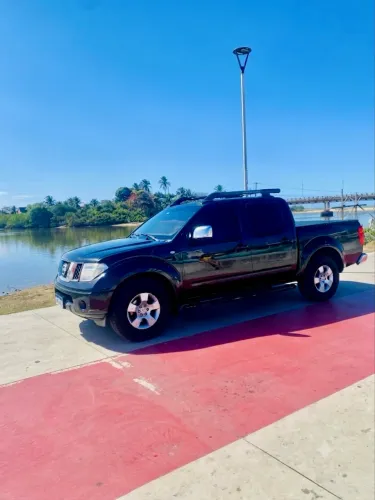 Nissan Frontier LE CD 4X4 2.5 TB Diesel Mec. 2012
