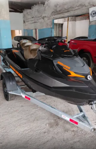 Jet ski GTX 170 145 horas 2022