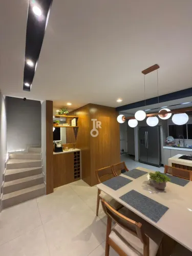 CASA 103 M2 À VENDA, 3 QUARTOS, SENDO UMA SUÍTE NO CONDOMÍNIO VINTAGE CLUBE - JUNDIAÍ.