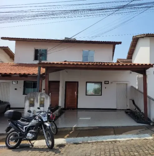Casa em condomínio fechado, c/ 2 quartos,closet e 1 suíte, bairro primavera