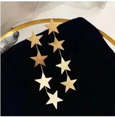Brinco Estrelas dourado