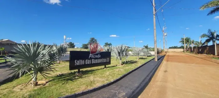 2 Terrenos à venda em Engenheiro Beltrão, Ivailândia, de 360m² cada, 720 m² totais, Pousad