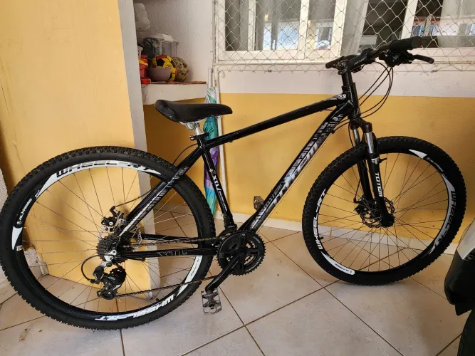 Totem e South Legend - bicicletas 