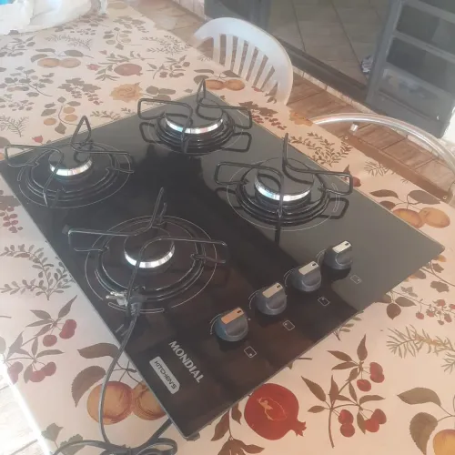 Cooktop 4 bocas mondial.