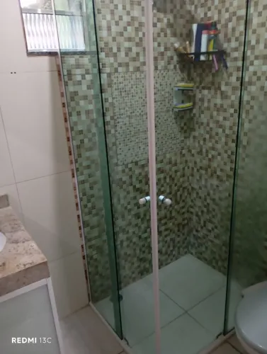 Box de banheiro 90x70 (vidro verde 8mm)
