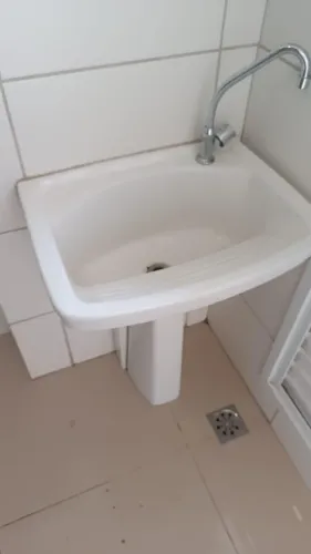 Tanque de cerâmica para área de serviço