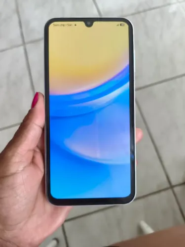 Vende-se celular Samsung A15 semi novo