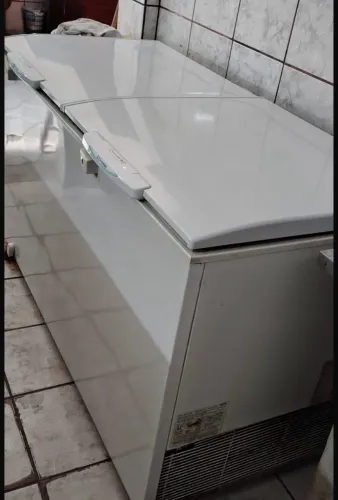 Freezer Electrolux vertical H500 com chave