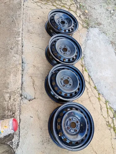 Roda de ferro aro 14 Toyota Etios 