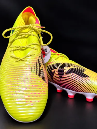 CHUTEIRA PUMA FUTURE 8 ULTIMATE MxSG - ORIGINAL