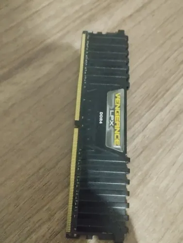 Memória 8gb ddr4 zera