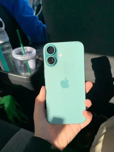 iPhone 16 128gb