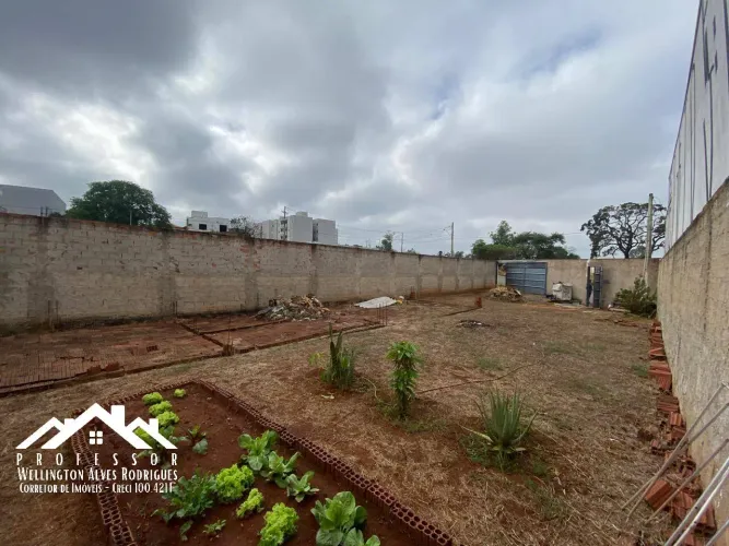 Terreno murado no Jd. Bela Vista/Resid. Chácaras São José em Limeira-SP