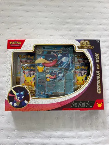 Pokémon 30 anos ~ Box Greninja Inglês
