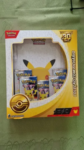 Box fichário celebrações 30 anos Pokémon