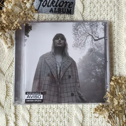 CD folklore - Taylor Swift (versão clandestine meetings)