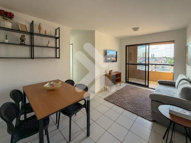 Apartamento em Candelária | 2 Quartos | Lazer completo