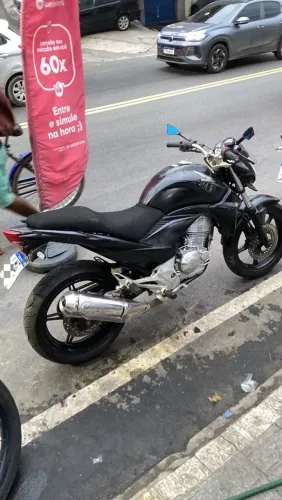 Moto muito boa e barata