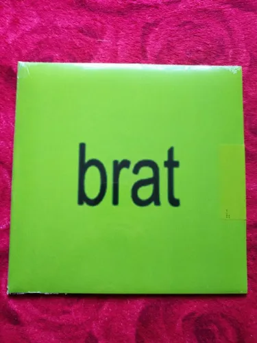 Disco de vinil Charli XCX - brat (LACRADO)