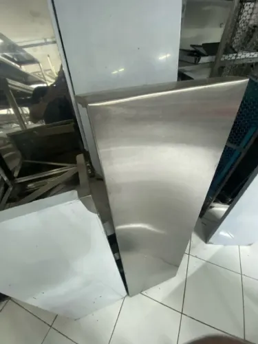Prateleira de inox