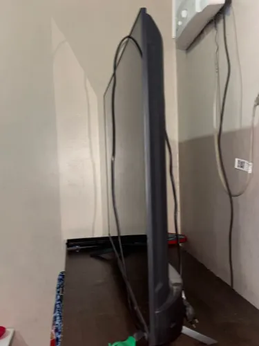 Vendo TV Philips 43º SMART TV - Ótimo estado