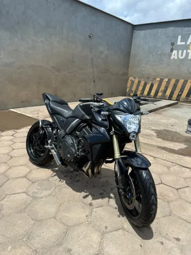 CB 1000 R