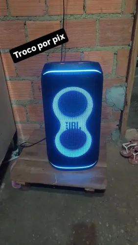 Venho party box pouco tempo de uso