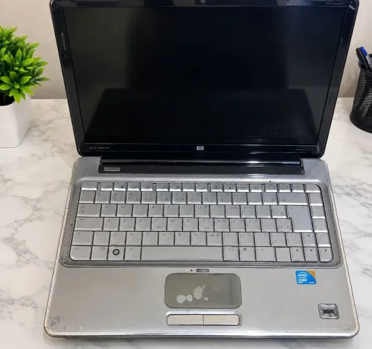 Notebook HP Pavilion DV4-1241BR com defeito para Conserto ou Peças. Aceito trocas.