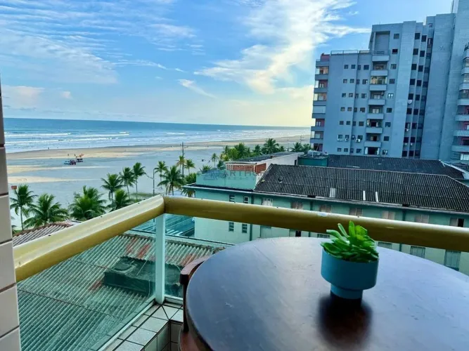 Apartamento à venda em Praia Grande na Aviação com vista mar e 1 dormitório