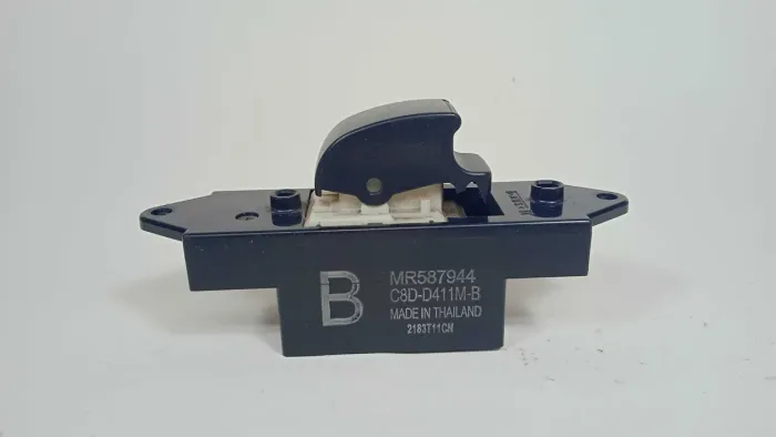 Interruptor Vidro Eletrico Traseiro Mitsubishi Lancer 2014