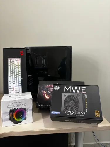 PC GAMER + TECLADO MEC E MOUSE REDRAGON