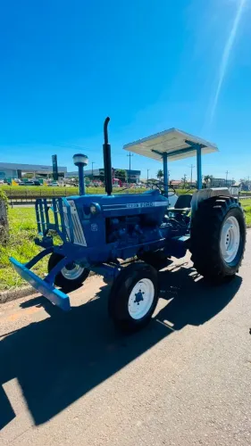 TRATOR FORD 66001980