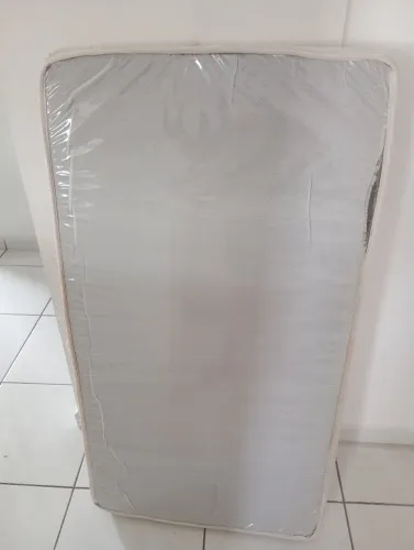 Colchão de berço americano