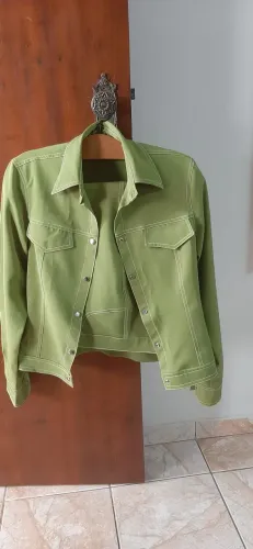 Conjunto verde - calça e jaqueta